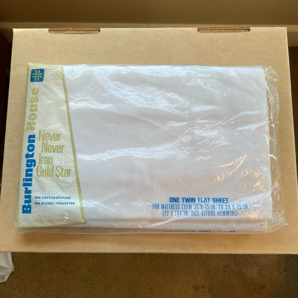 Vintage Burlington House White One Twin Flat Sheet 50% Cotton & 50% Poly NOS